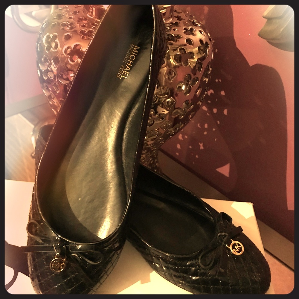 Michael Kors ballet flat